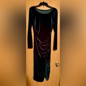 SHEIN Darn Green Velvet Long Sleeve Dress